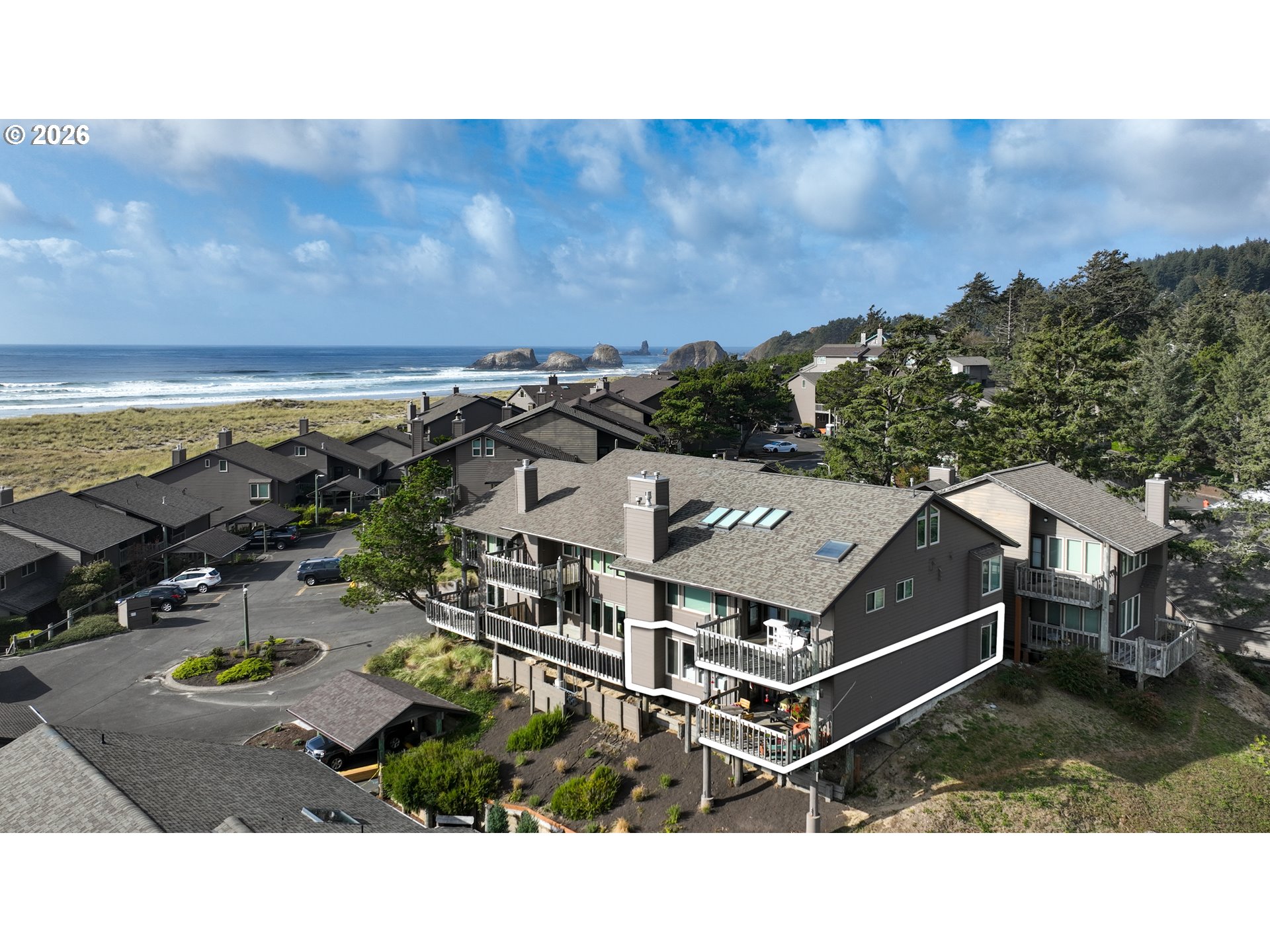 353 N BREAKER POINT DR 353