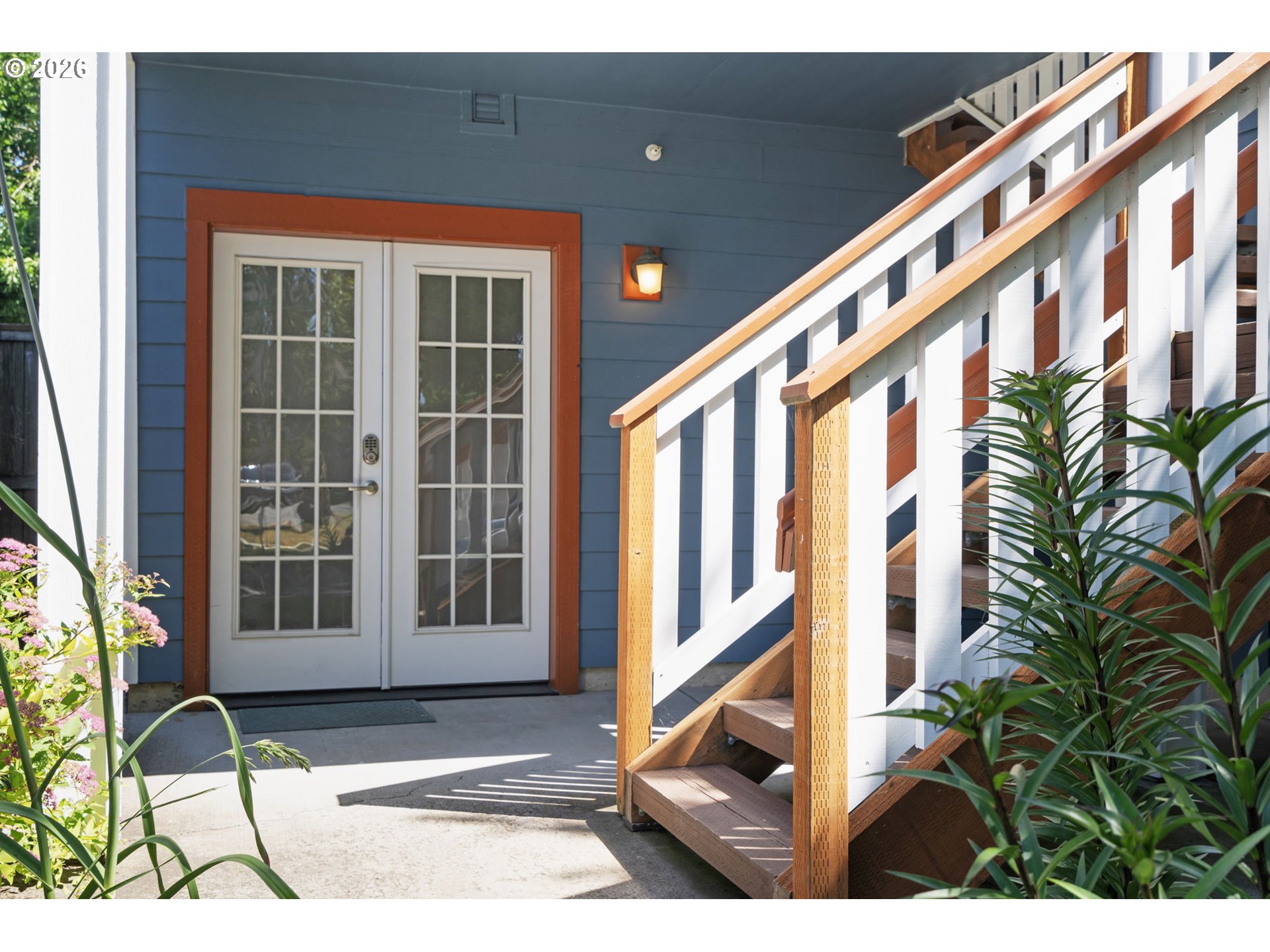 349 W MAIN ST
