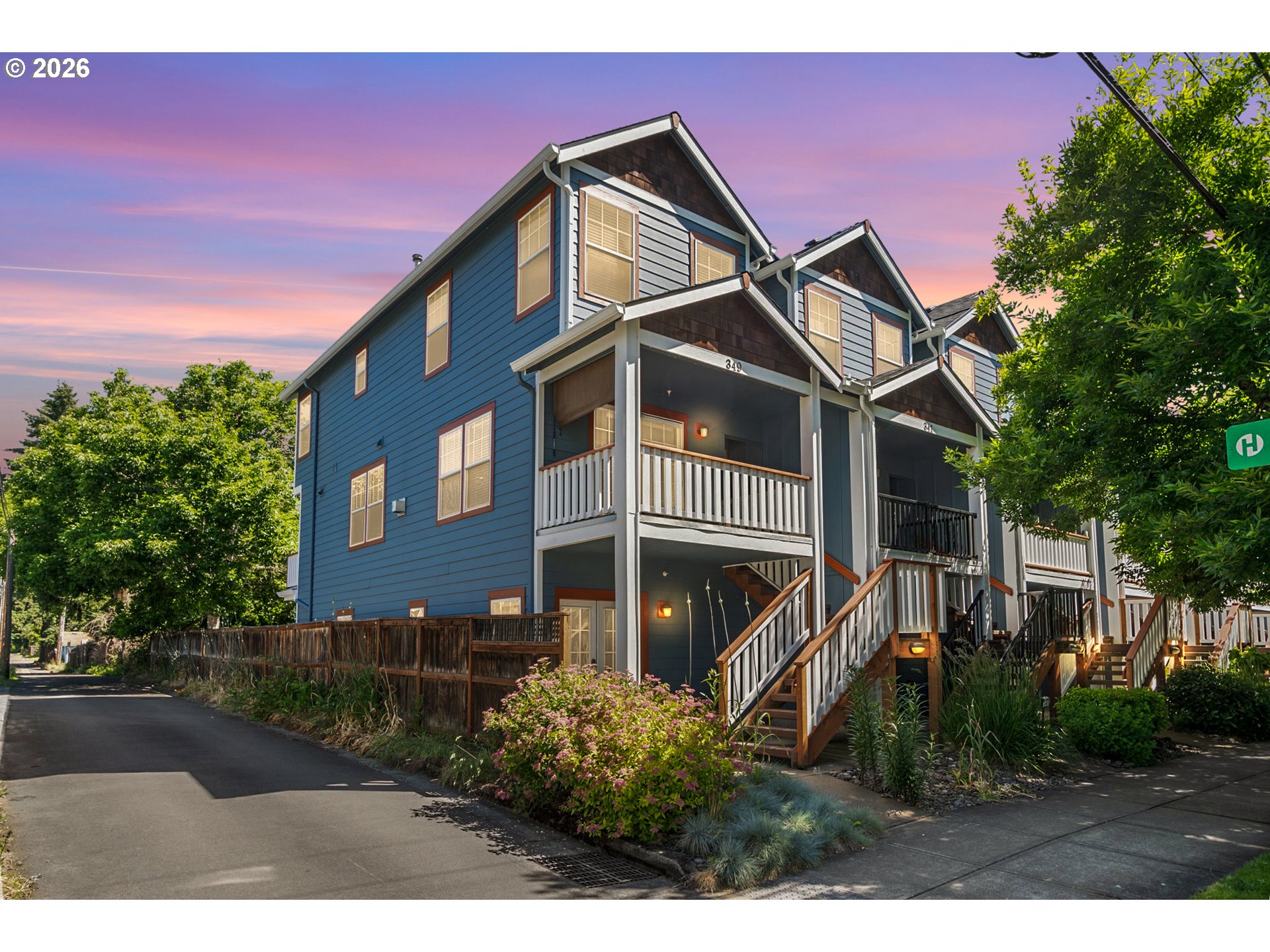 349 W MAIN ST