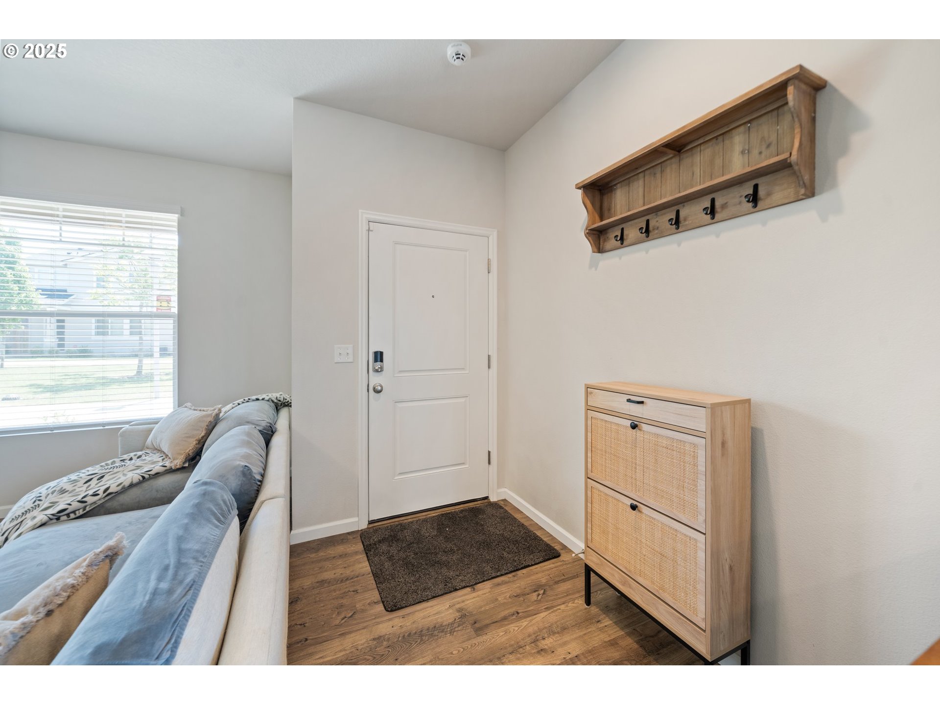 2216 SE 16TH ALY