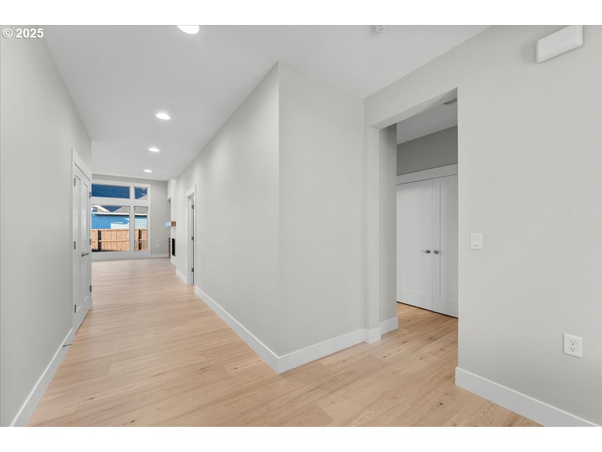 2405 NW 68TH ST