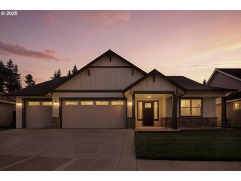 Photo of 2405 NW 68th St, Vancouver, WA 98665 (MLS # 320339103)