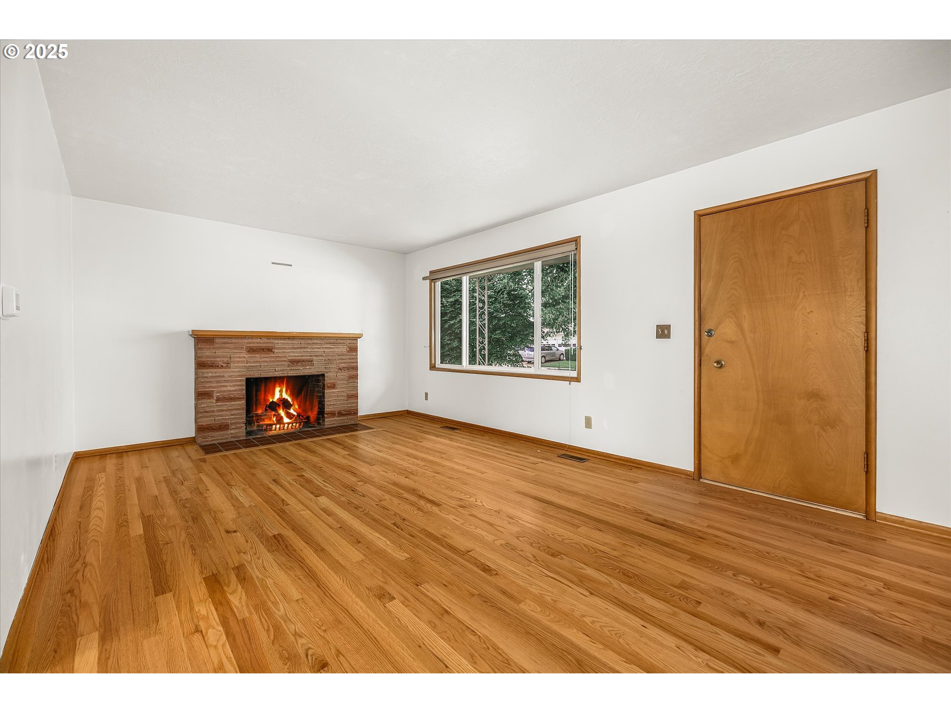 1220 NE 196TH AVE