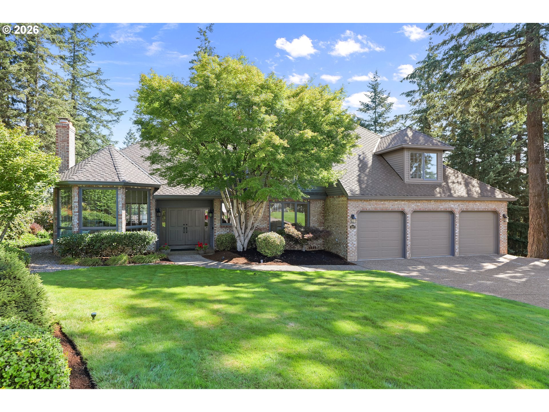 1607 ARRAN CT