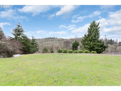 A home in Roseburg