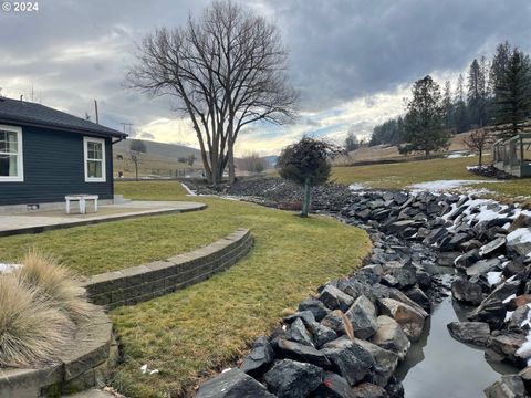 A home in Wallowa