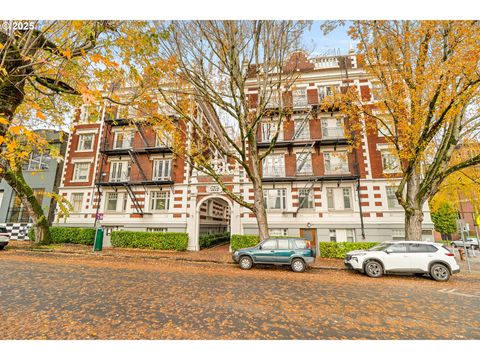 1811 NW COUCH ST 506 Portland OR 97209