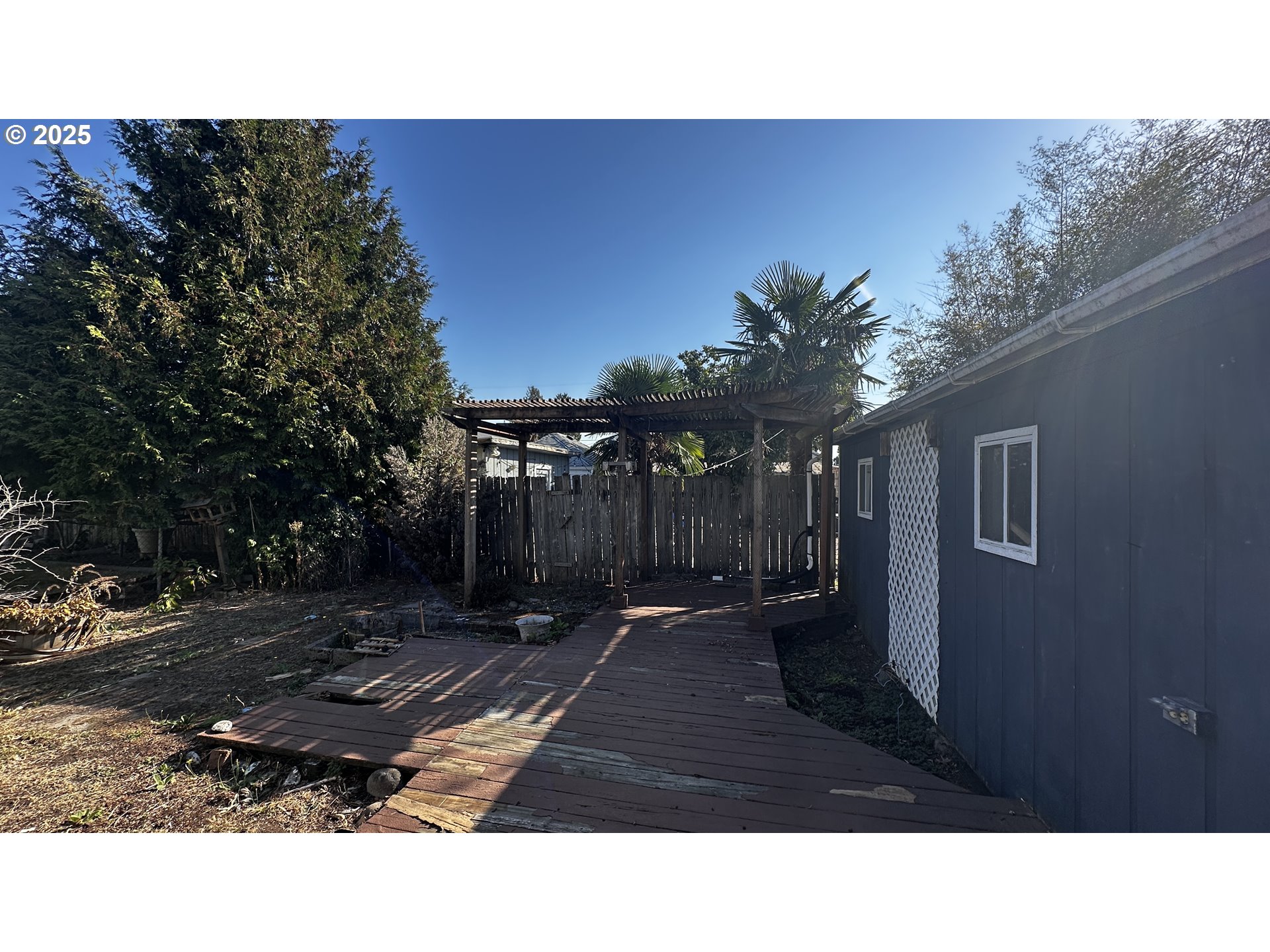 920 NE 77TH AVE