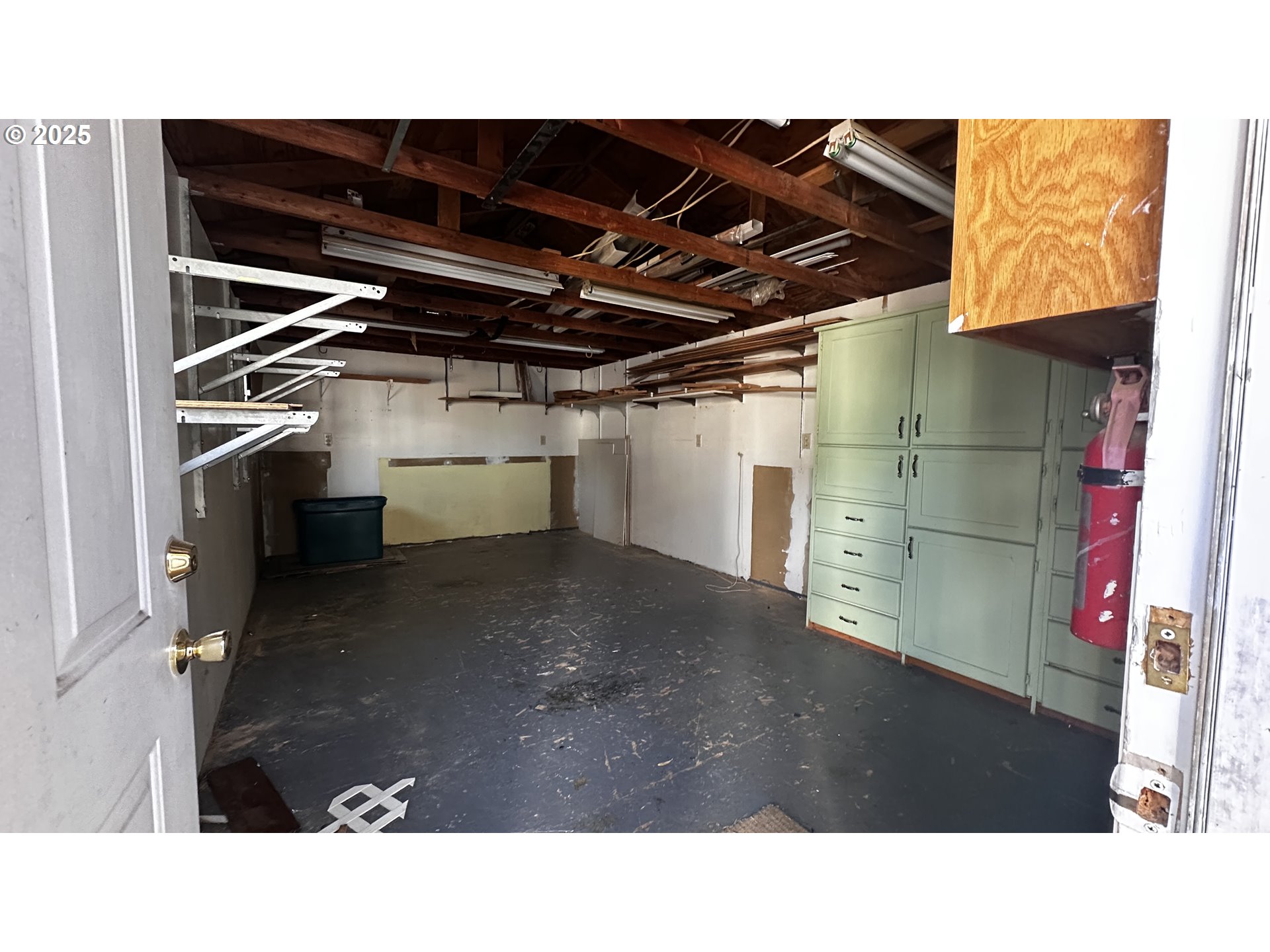 920 NE 77TH AVE