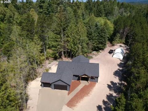 88390 BELLEVUE DR Florence OR 97439