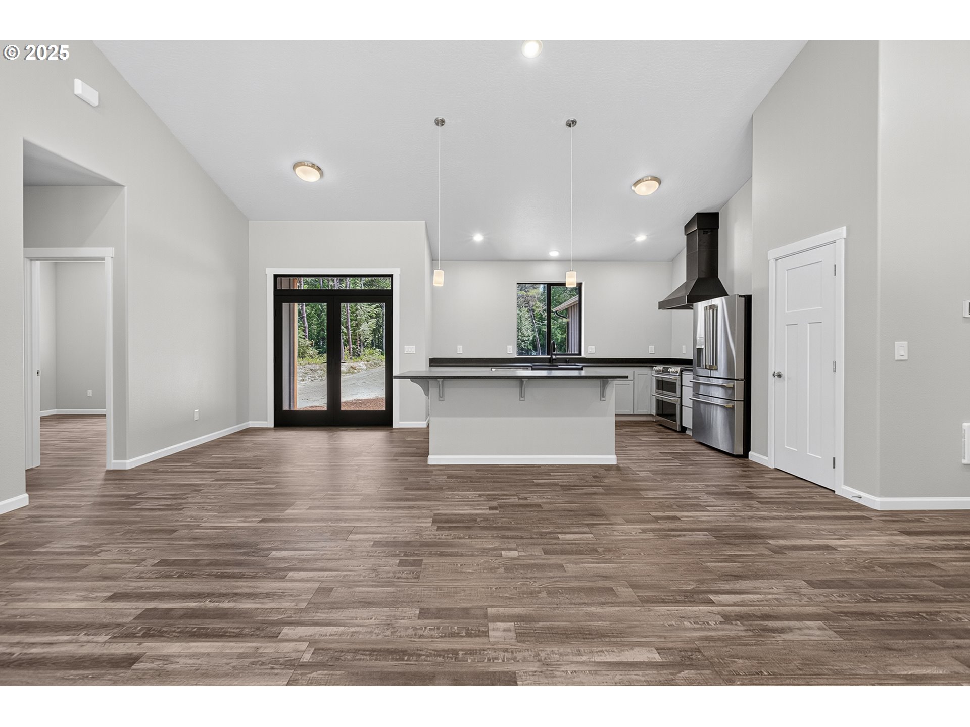 88390 BELLEVUE DR