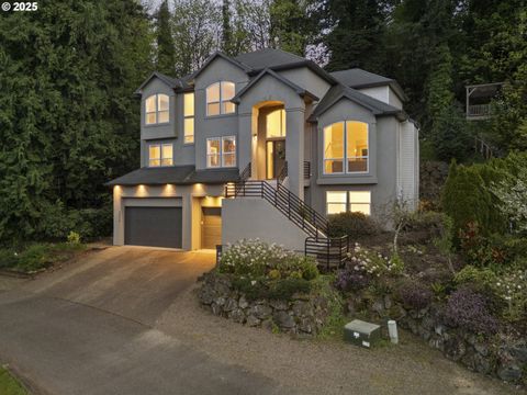 2636 PIMLICO DR West Linn OR 97068