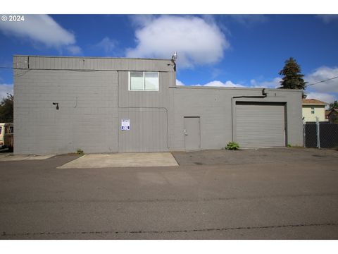 516 S 1ST AVE Hillsboro OR 97123