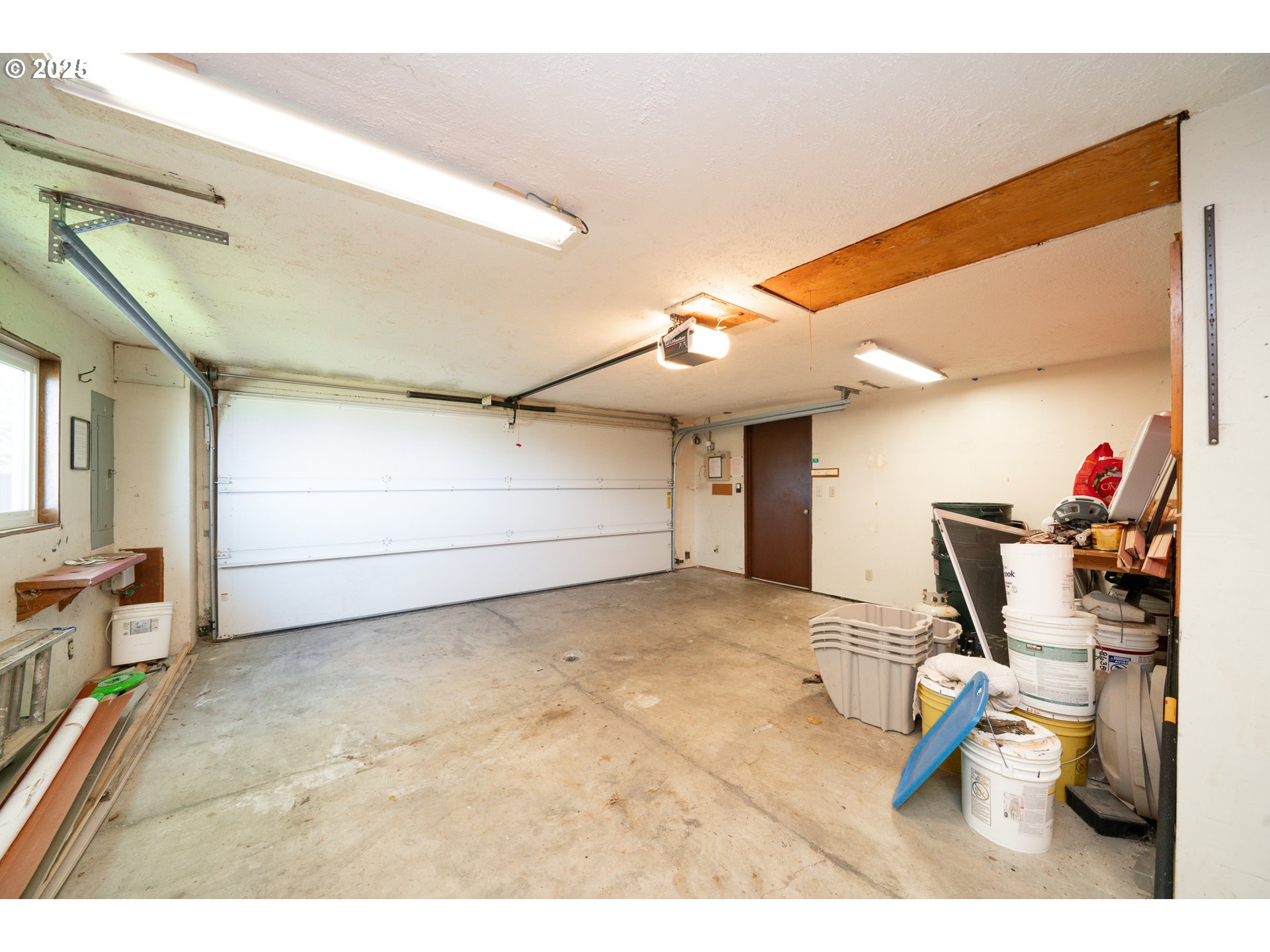 Rockaway Beach, Oregon 97136, United States, 3 Bedrooms Bedrooms, ,2 BathroomsBathrooms,Residential,Active,132065