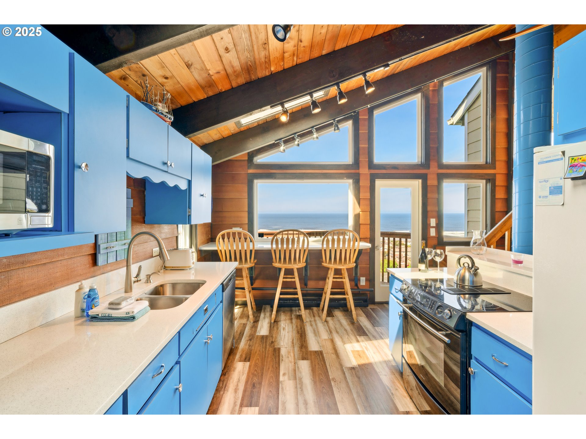 Rockaway Beach, Oregon 97136, United States, 3 Bedrooms Bedrooms, ,2 BathroomsBathrooms,Residential,Active,132065