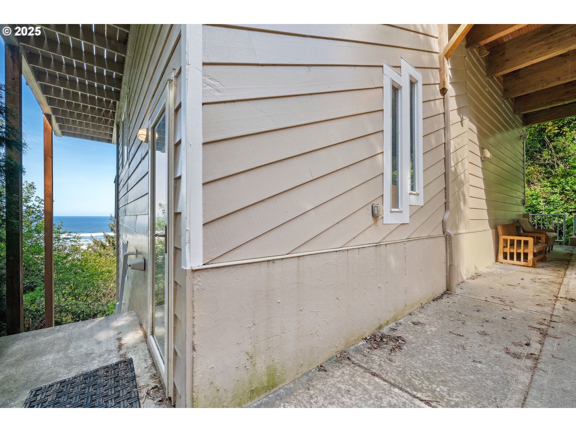 Rockaway Beach, Oregon 97136, United States, 3 Bedrooms Bedrooms, ,2 BathroomsBathrooms,Residential,Active,132065