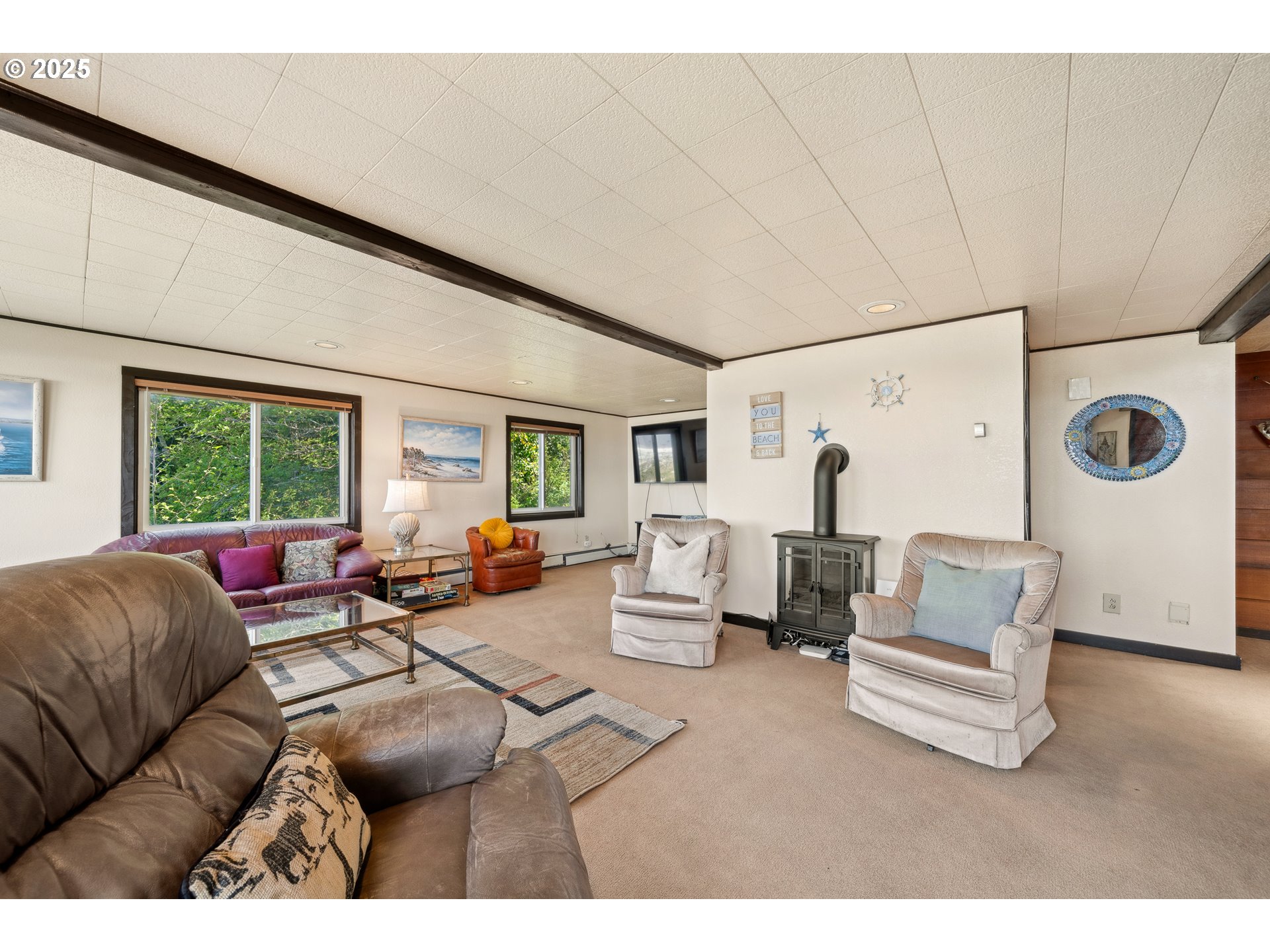 Rockaway Beach, Oregon 97136, United States, 3 Bedrooms Bedrooms, ,2 BathroomsBathrooms,Residential,Active,132065