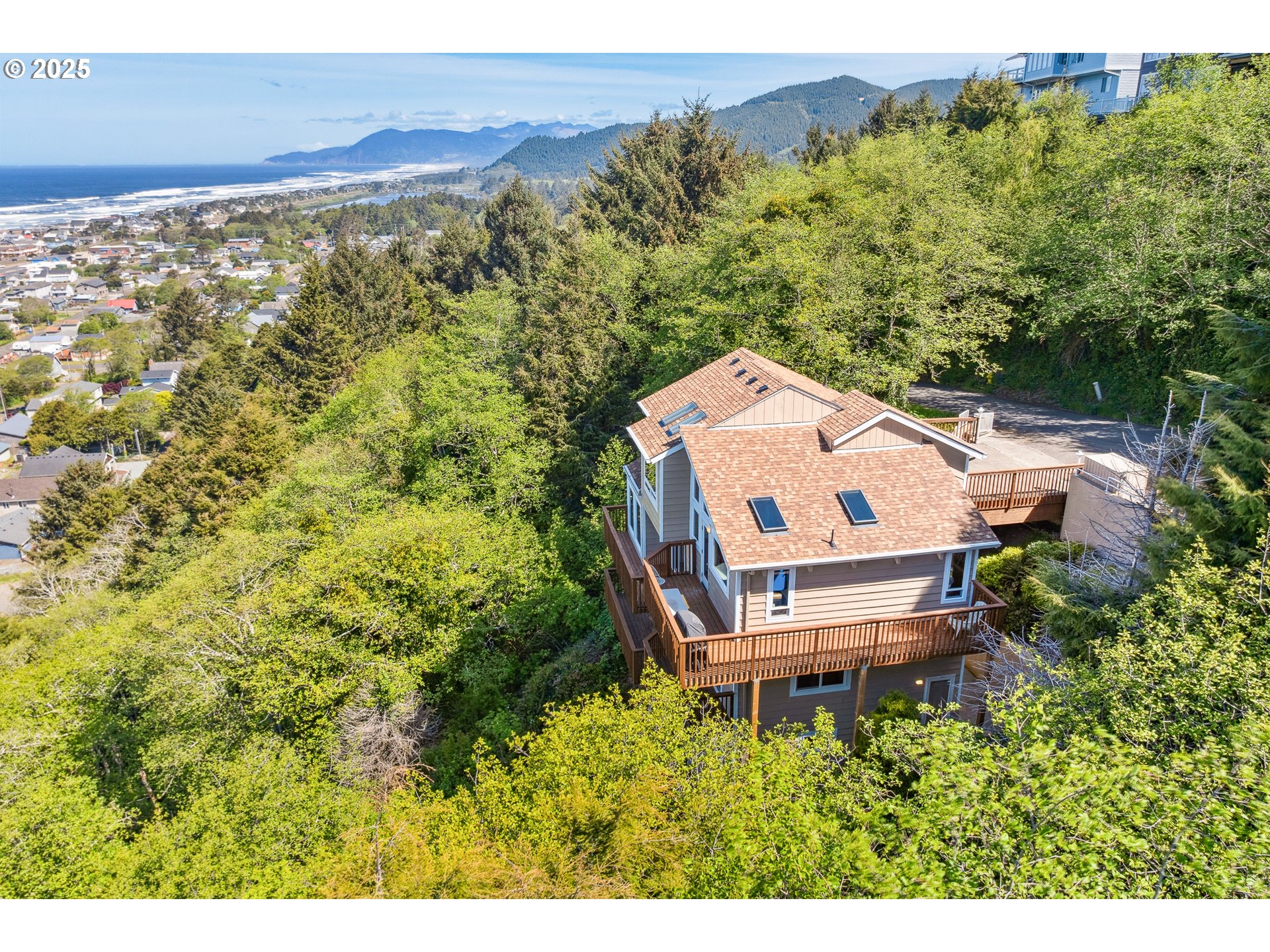 Rockaway Beach, Oregon 97136, United States, 3 Bedrooms Bedrooms, ,2 BathroomsBathrooms,Residential,Active,132065