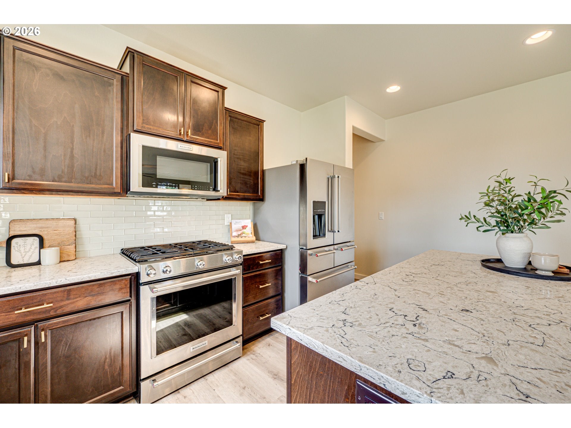 1790 BLACKTAIL LN