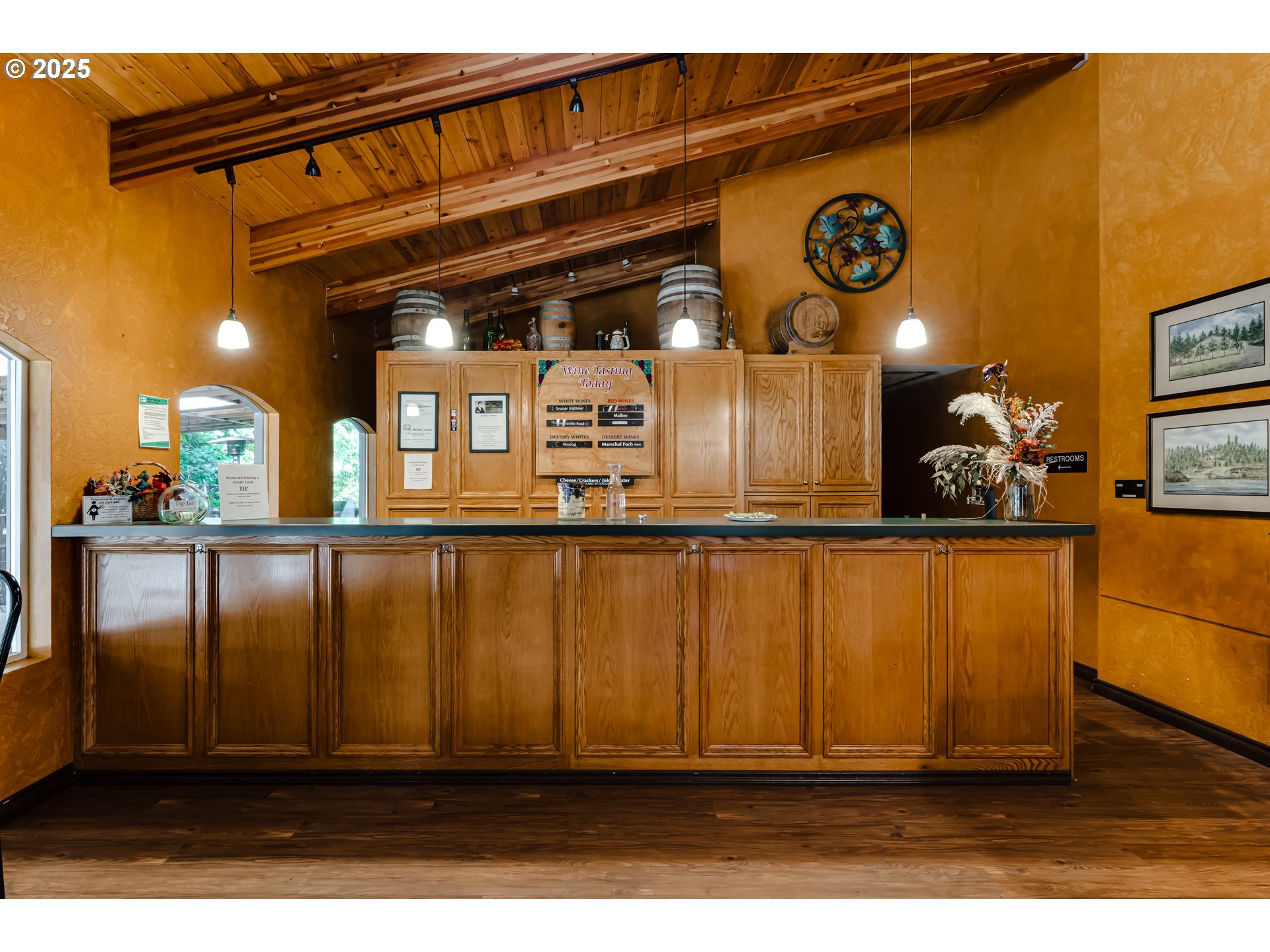 Lorane, Oregon 97451, United States, 4 Bedrooms Bedrooms, ,4 BathroomsBathrooms,Residential,Active,244594