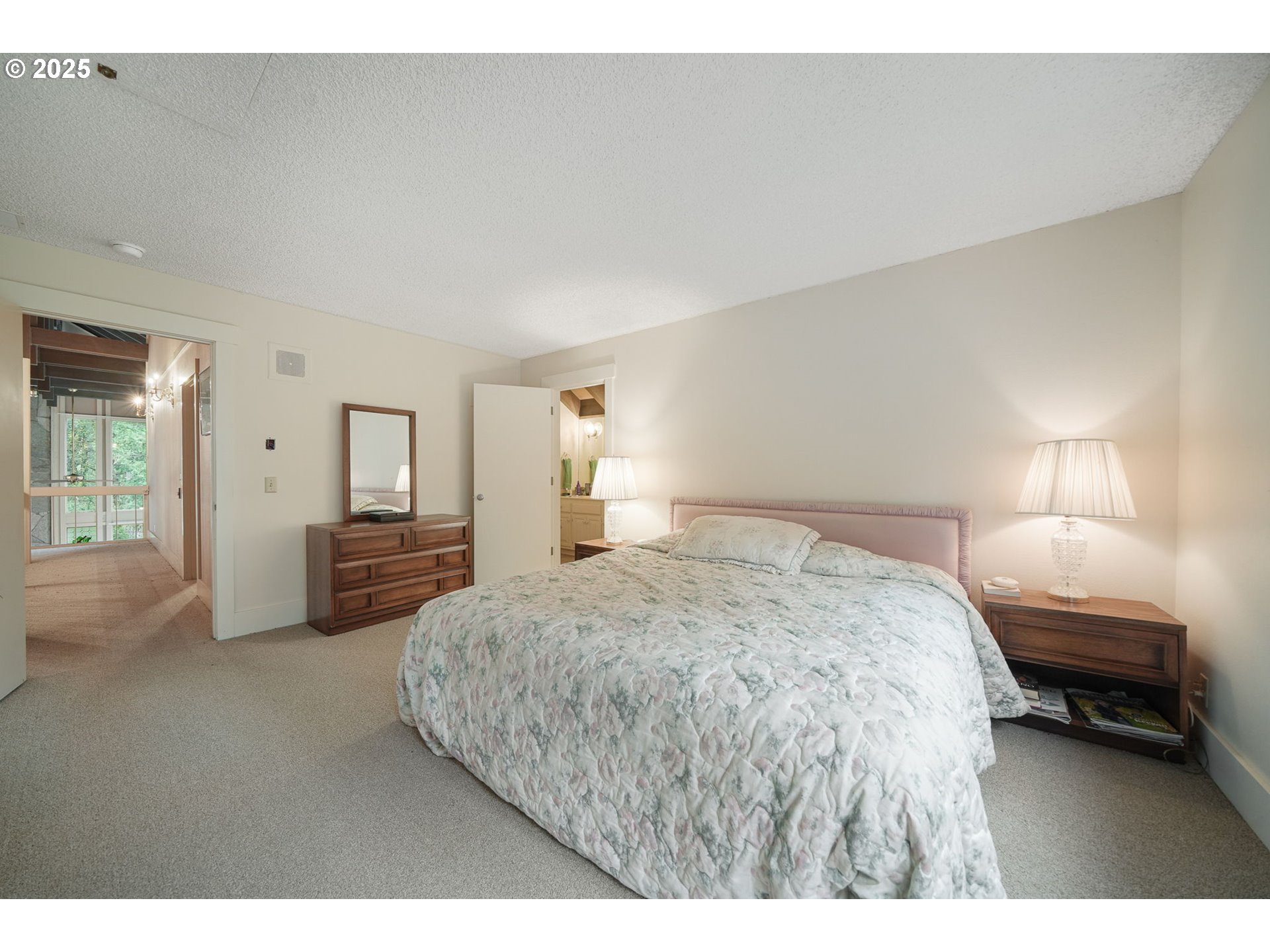 Lorane, Oregon 97451, United States, 4 Bedrooms Bedrooms, ,4 BathroomsBathrooms,Residential,Active,244594