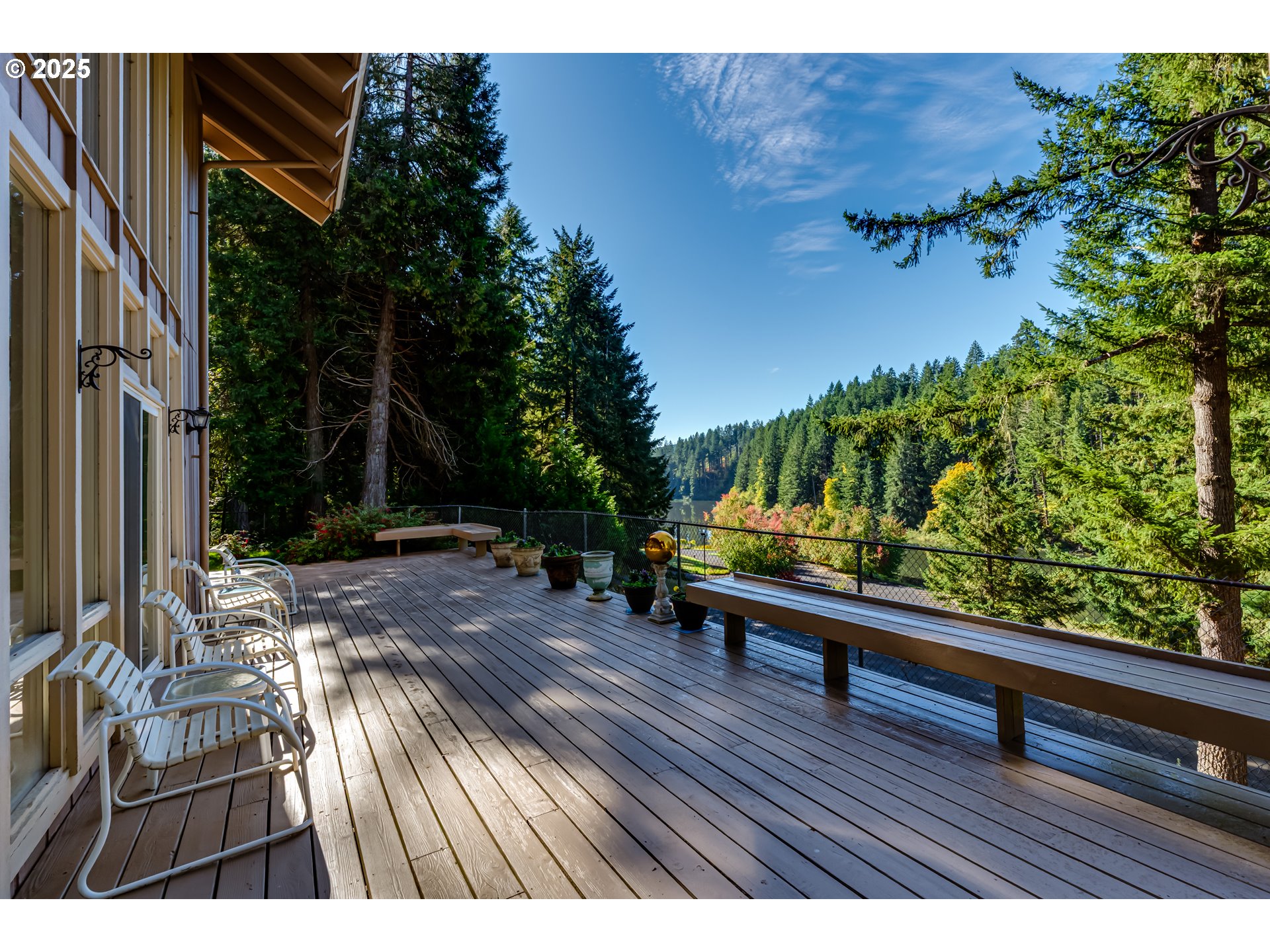 Lorane, Oregon 97451, United States, 4 Bedrooms Bedrooms, ,4 BathroomsBathrooms,Residential,Active,244594