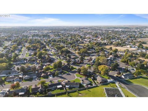 A home in Hermiston