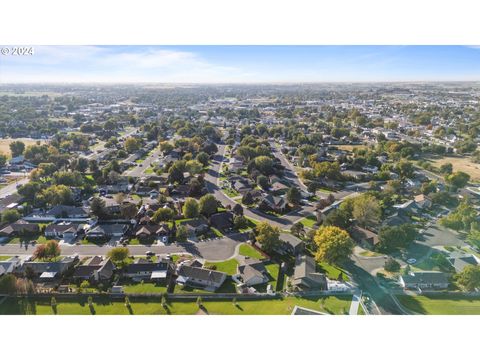 A home in Hermiston