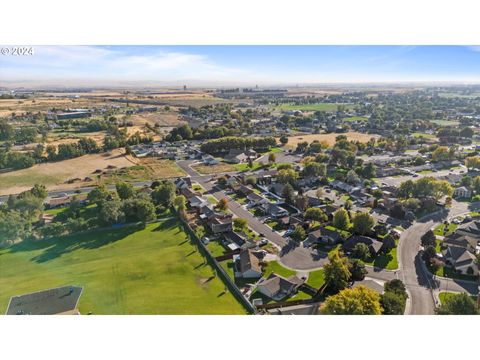 A home in Hermiston