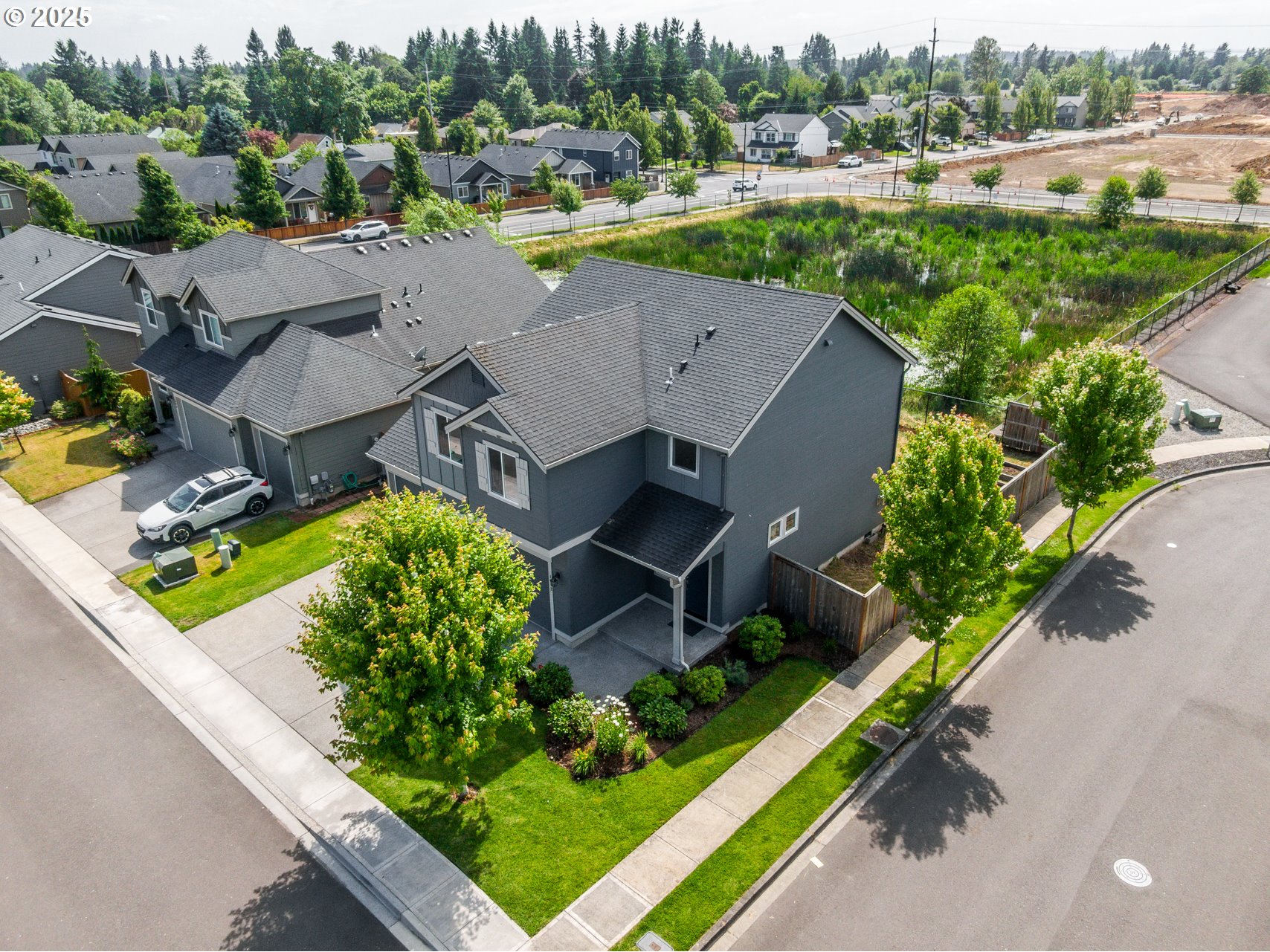 1012 NE 11TH CT
