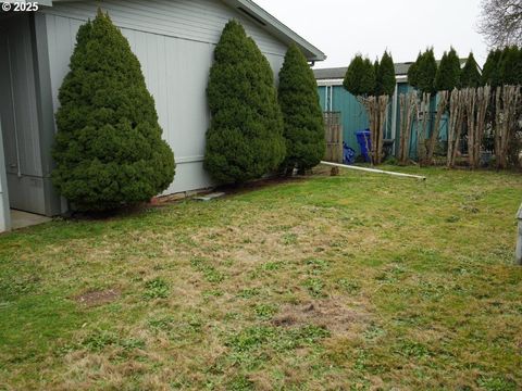 A home in Scappoose