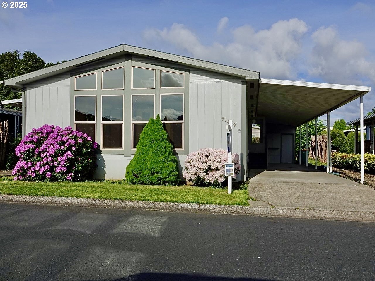 51499 SE 6 ST 32