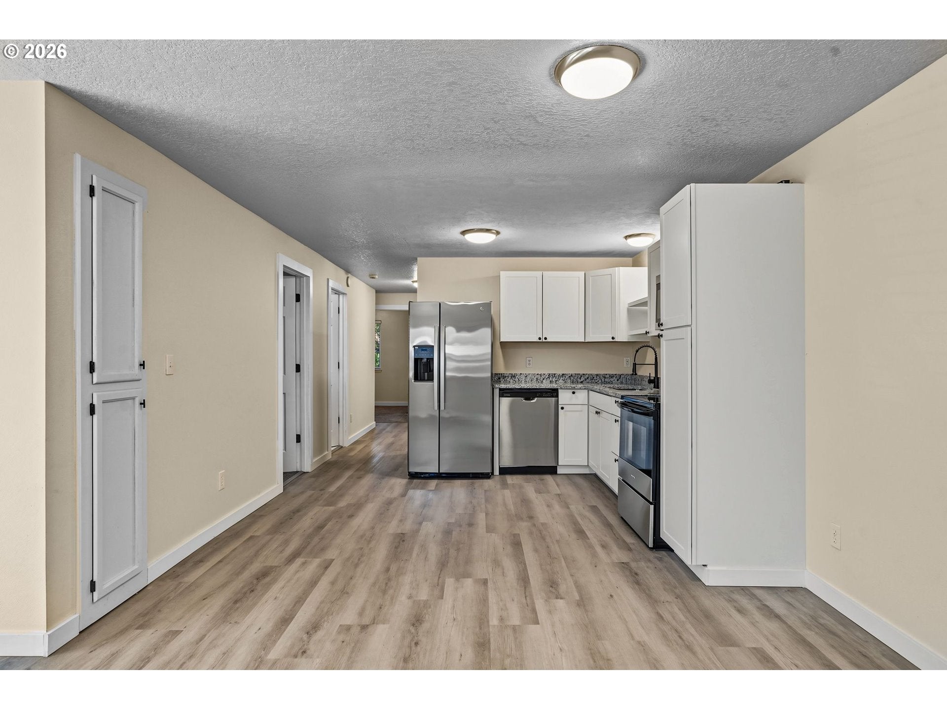 442 OLSON DR