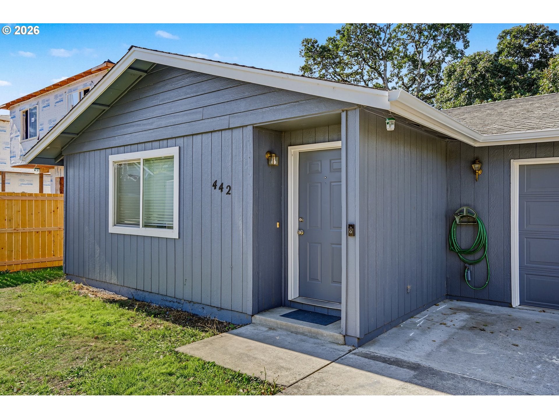 442 OLSON DR