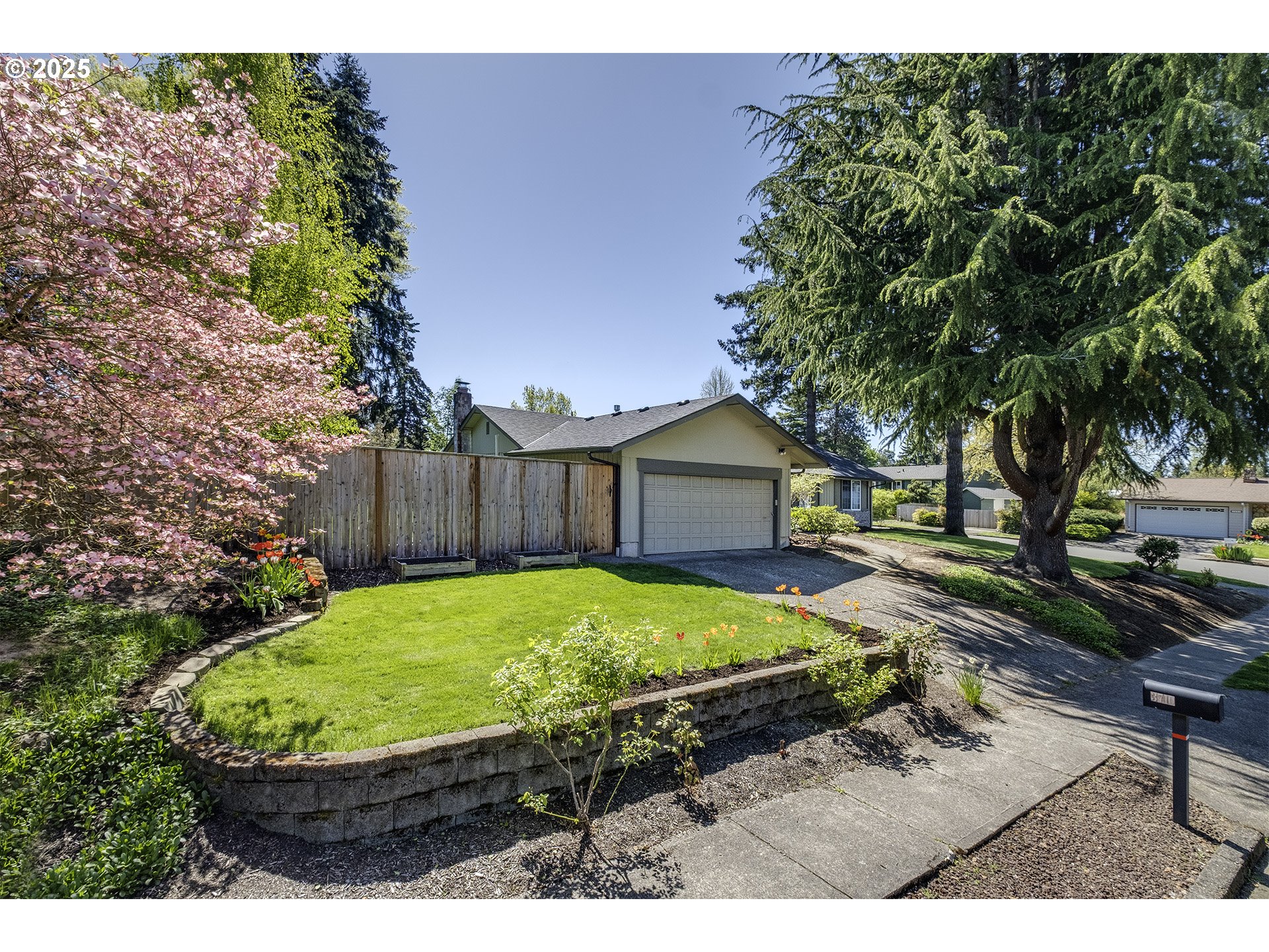 3710 NW OLYMPIC DR