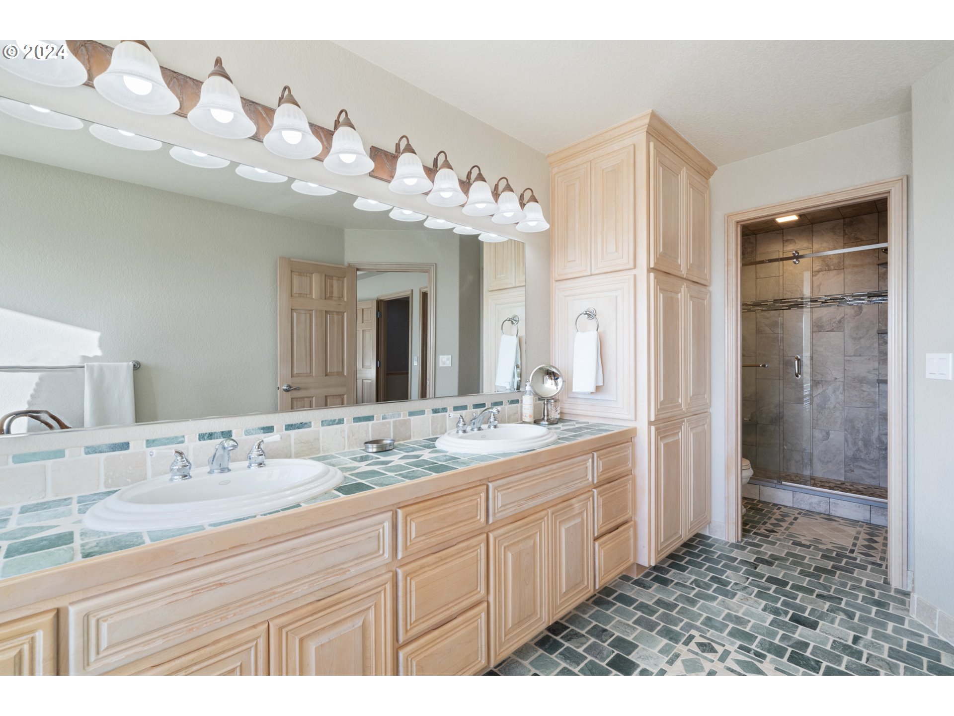 Netarts, Oregon 97143, United States, 3 Bedrooms Bedrooms, ,3 BathroomsBathrooms,Residential,Active,90027