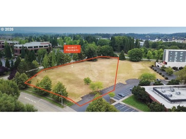 1875 amber glen PKWY Hillsboro OR 97006