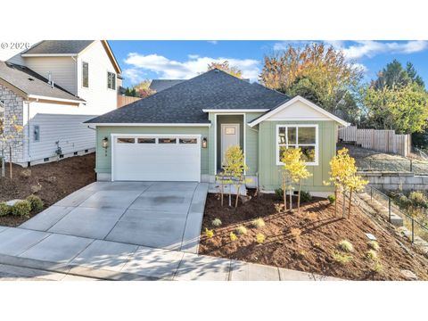 996 E RORK CT Newberg OR 97132