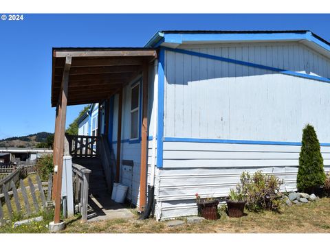 A home in Gold Beach