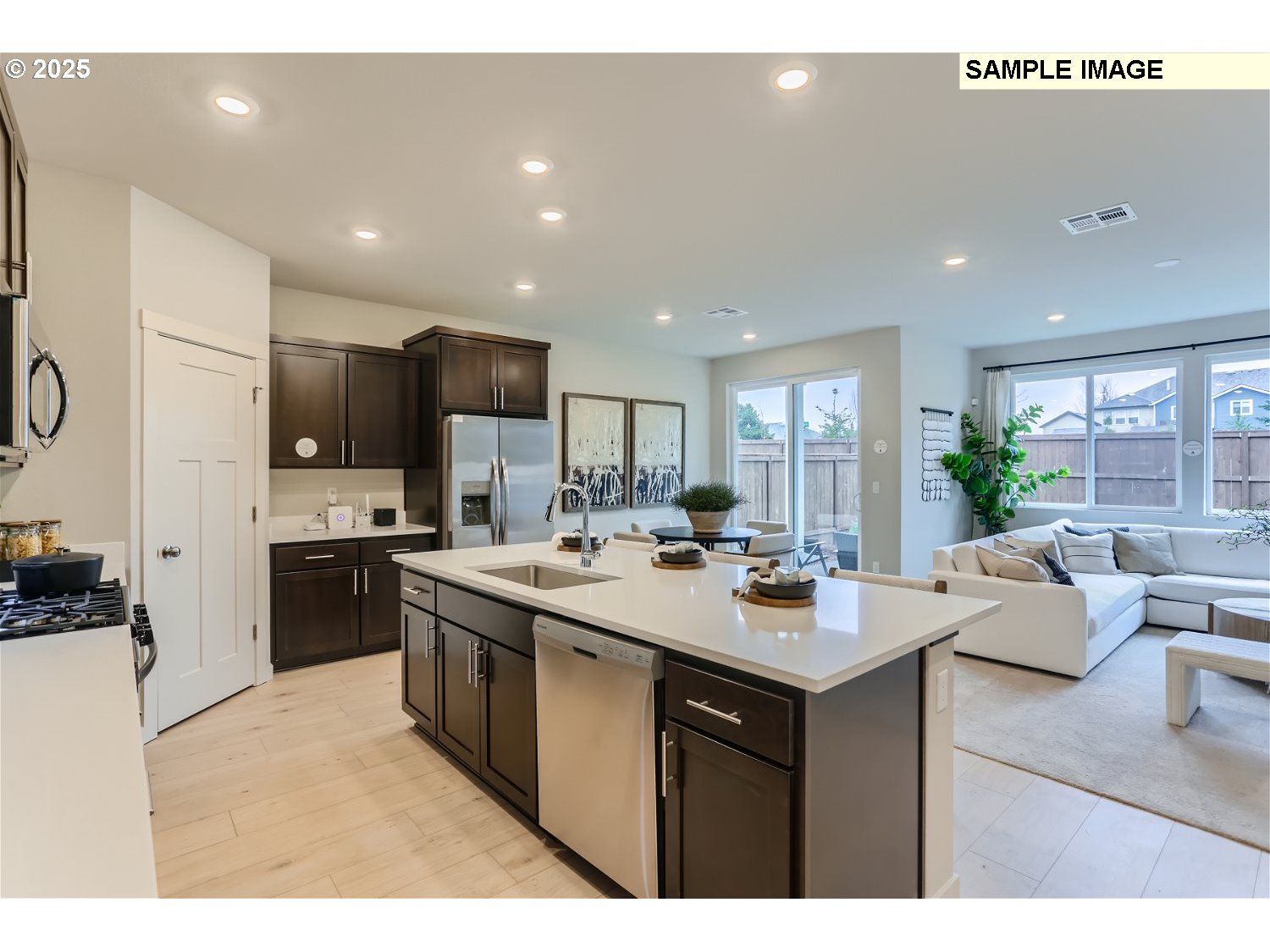 9118 SW VERMILLION DR