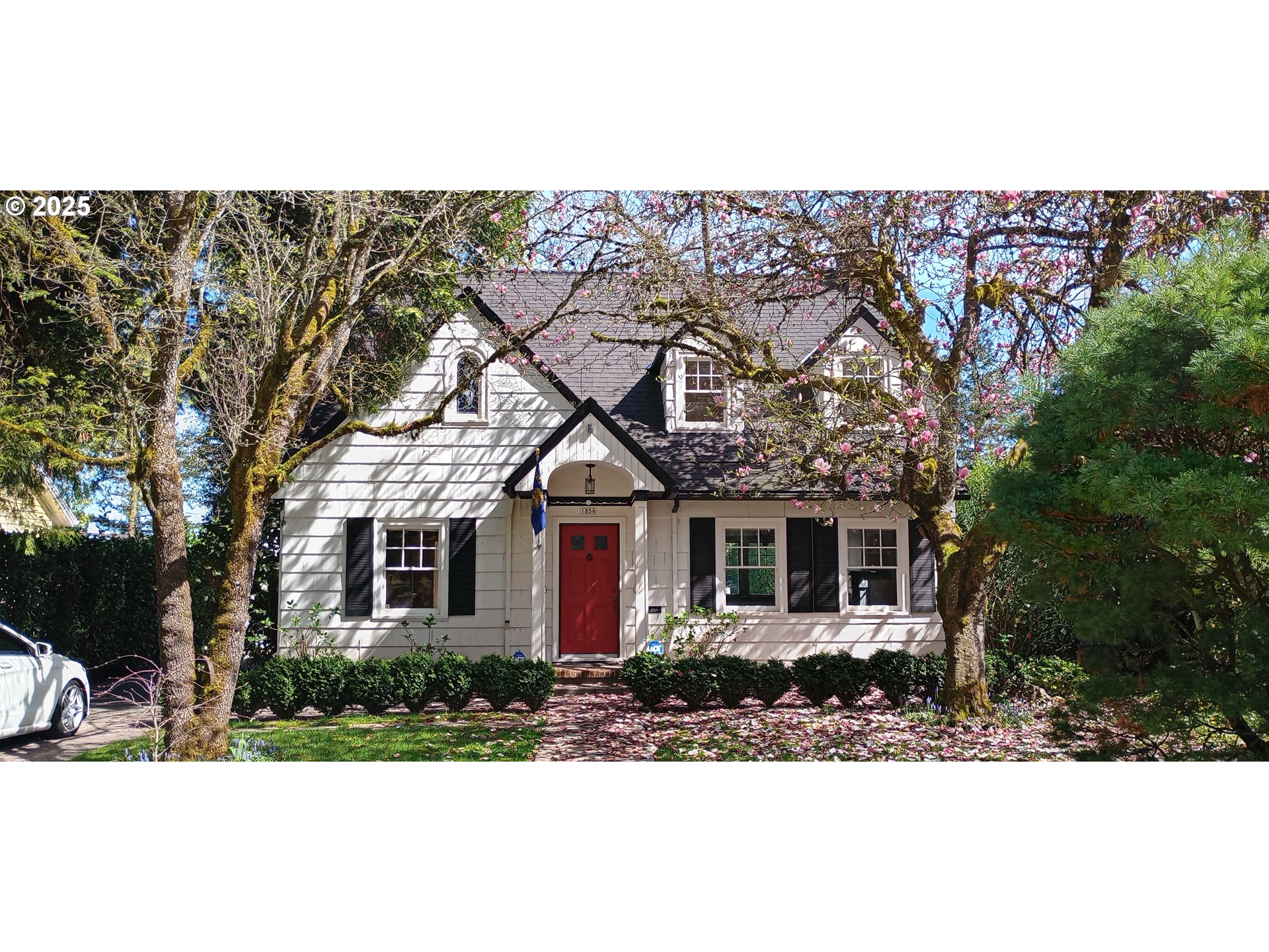1856 SE SAINT ANDREWS DR