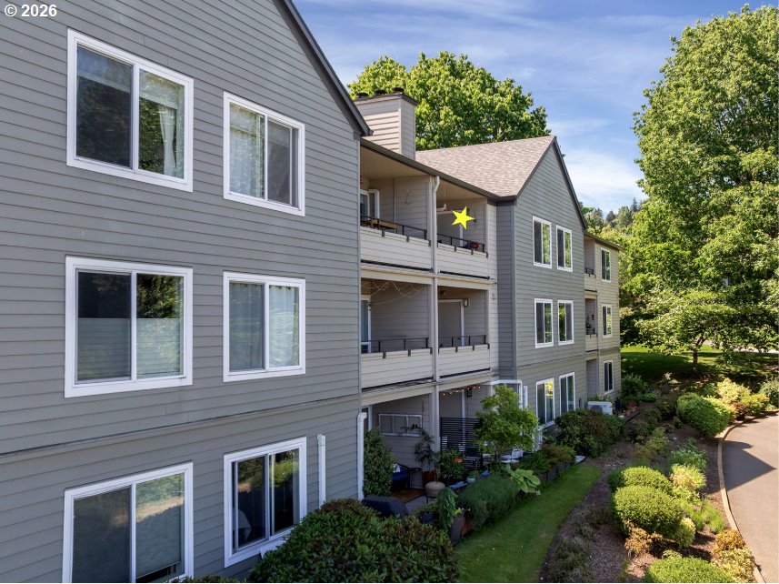 5110 S LANDING DR 303