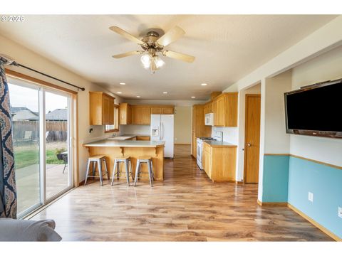 Tiny photo for 239 Blue Jay Loop, Creswell, OR 97426 (MLS # 209617233)