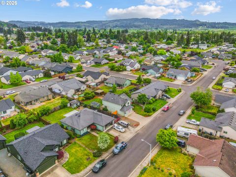 Tiny photo for 239 Blue Jay Loop, Creswell, OR 97426 (MLS # 209617233)