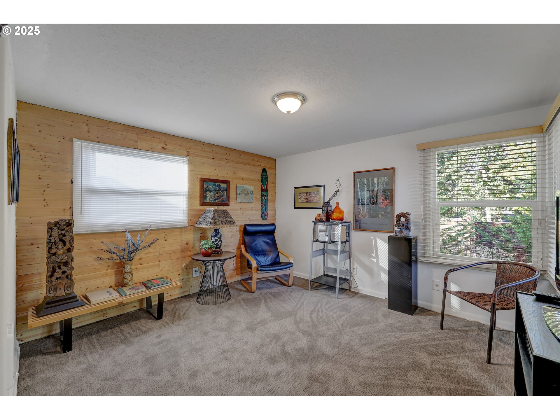 Eugene, Oregon 97405, United States, 3 Bedrooms Bedrooms, ,1 BathroomBathrooms,Residential,Active,240968