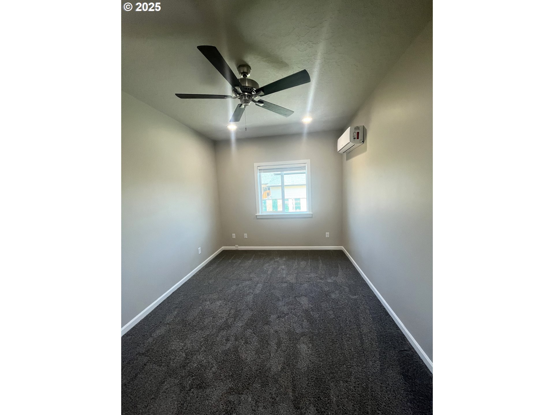542 PARK SPRINGS AVE