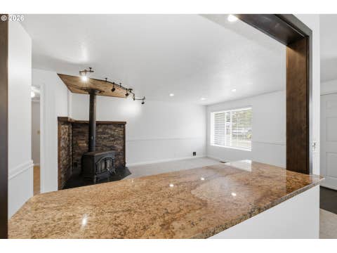 Tiny photo for 515 Pine Ct, Creswell, OR 97426 (MLS # 762526058)