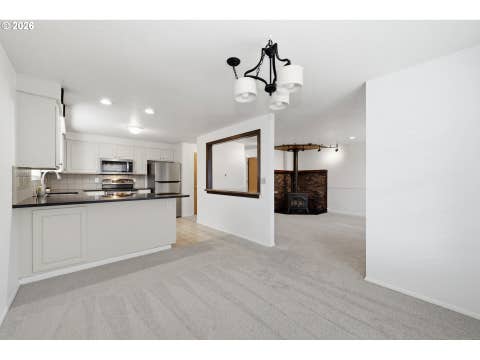 Tiny photo for 515 Pine Ct, Creswell, OR 97426 (MLS # 762526058)