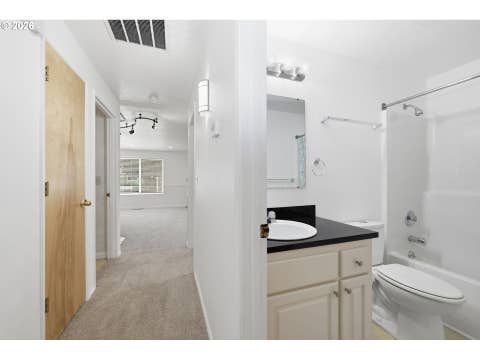 Tiny photo for 515 Pine Ct, Creswell, OR 97426 (MLS # 762526058)