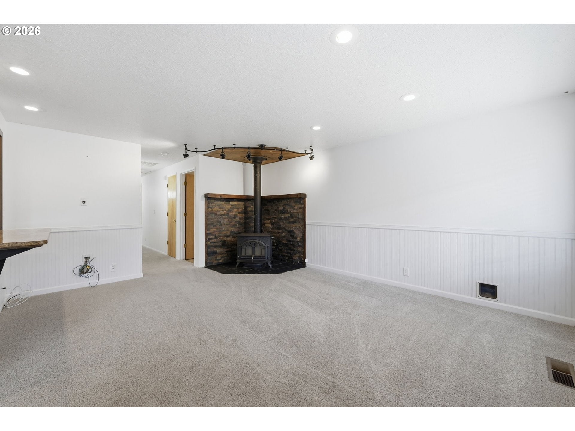 515 PINE CT